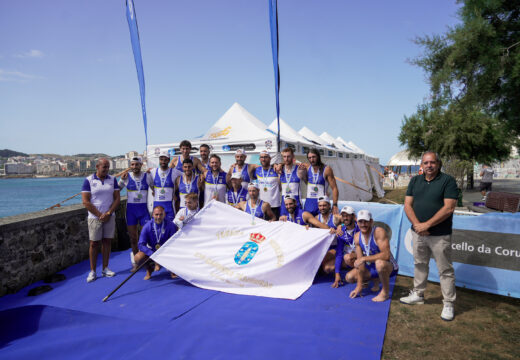 A Coruña despediu hoxe a Liga Galega de Traiñeiras coa disputa da Bandeira Teresa Herrera, conquistada polo CR Ares e CR Chapela – Wofco nas augas do Orzán e Riazor